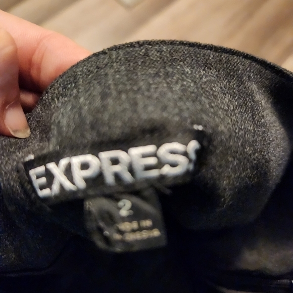 Express Wool A line Skirt  size 2 Charcoal Gray - Picture 3 of 3